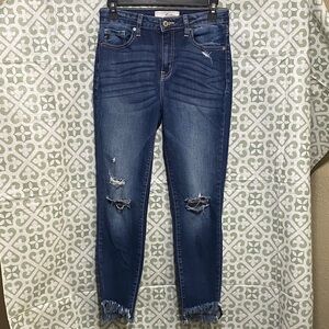 KanCan Medium Blue Distressed Cropped Jeans